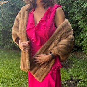 Vintage Mink Wrap or Stole in Excellent condition.